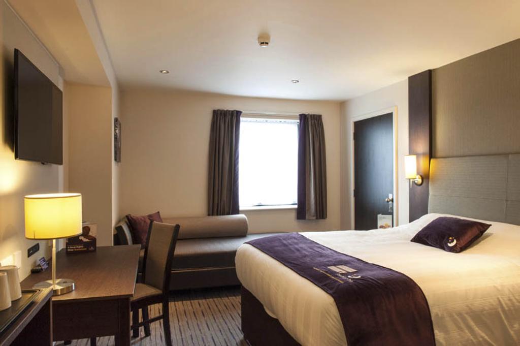 Premier Inn York North Номер фото